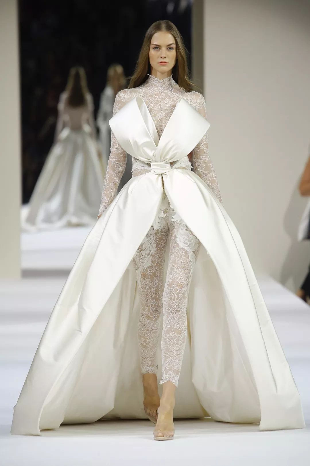 ALEXISMABILLE2018秋冬高级定制秀场