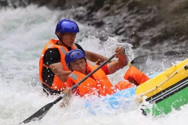 地址:洛阳市宜阳县花果山乡穆册村花果山流沙河漂流