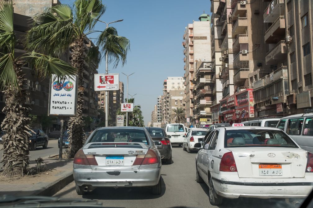 也对埃及首都开罗市的交通状况留下了深刻的印象