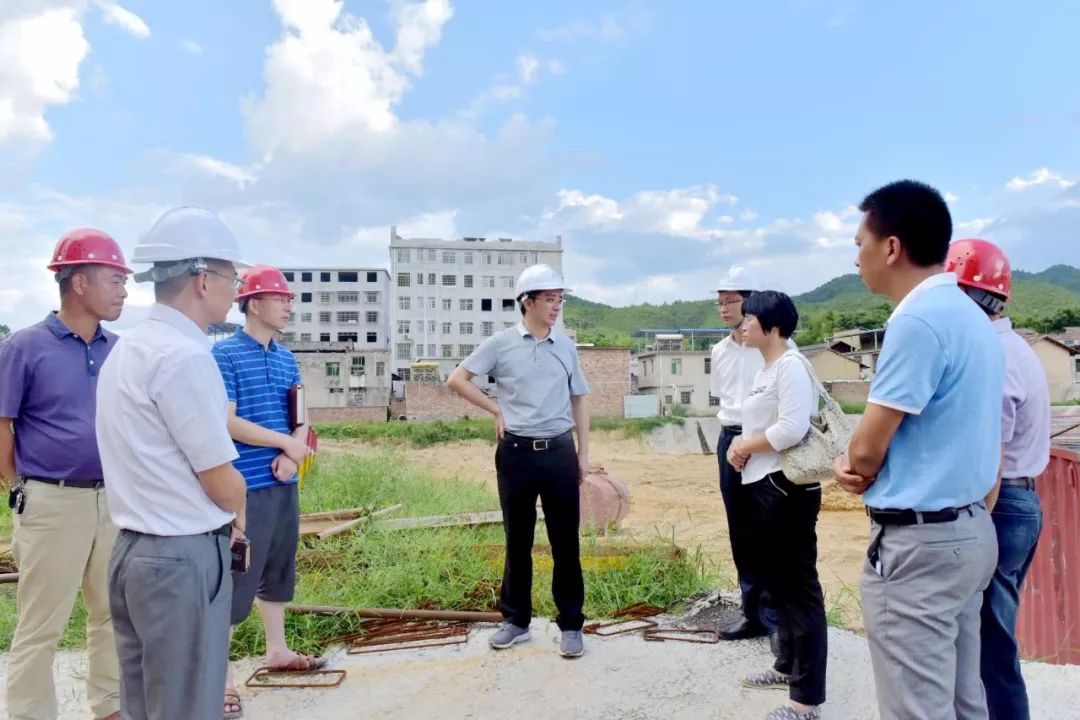 重磅余钟华书记温扬汉县长炎炎夏日这样过周末