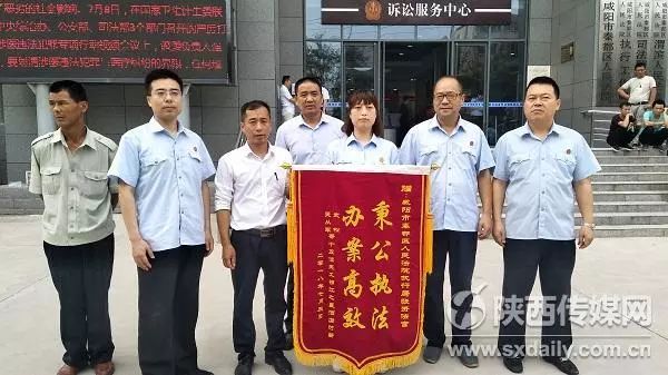 秦都区人民法院采纳了孟昭慧,孙娇等人的代理意见,对23位农民工追讨工