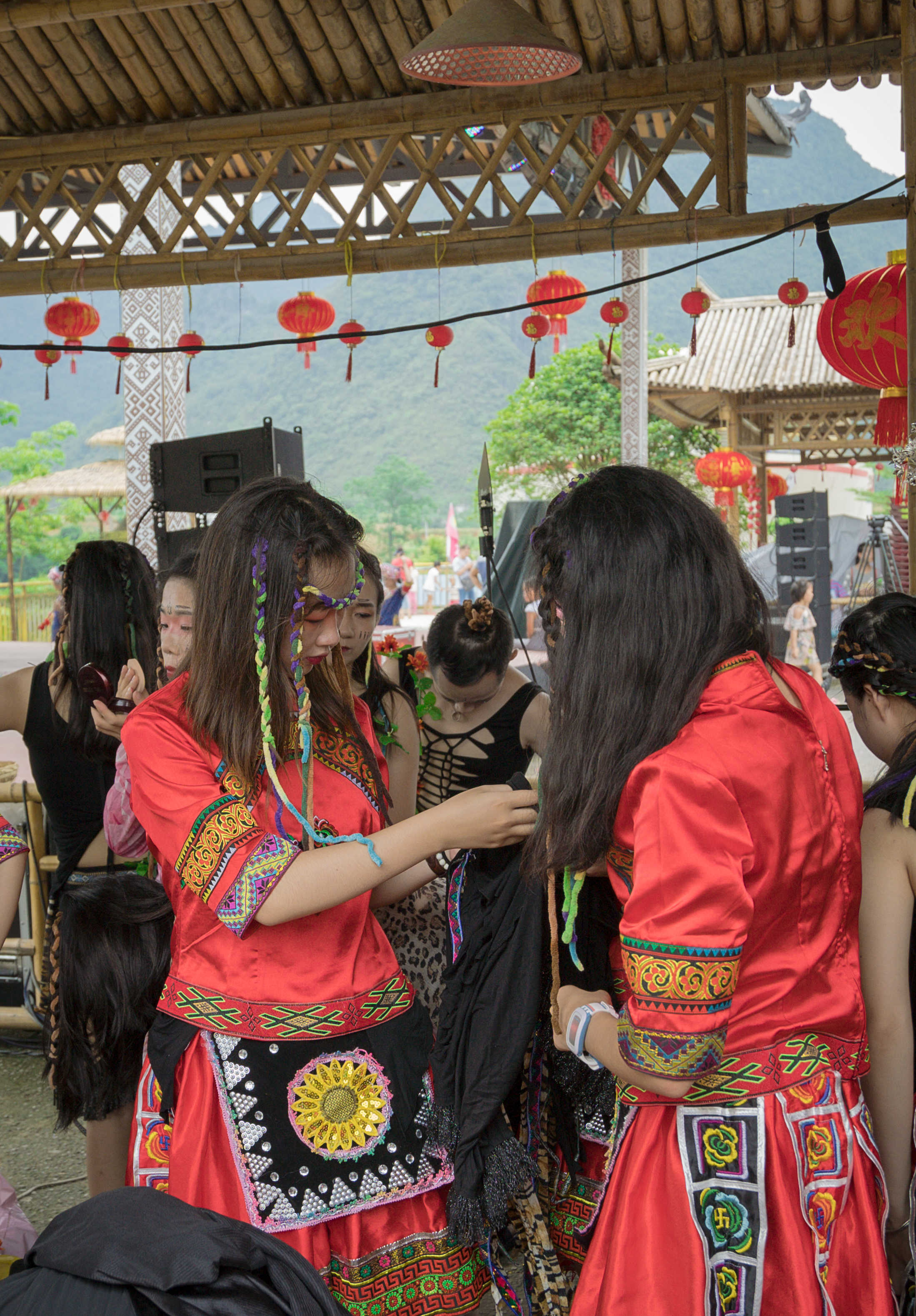 广西巴马瑶族同胞欢度“祝著节” 展现密洛陀文化魅力