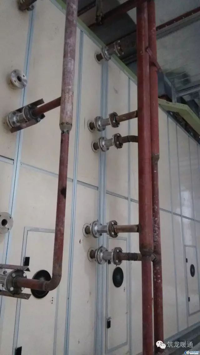 4-10 组合式空调机组空调水管道安装