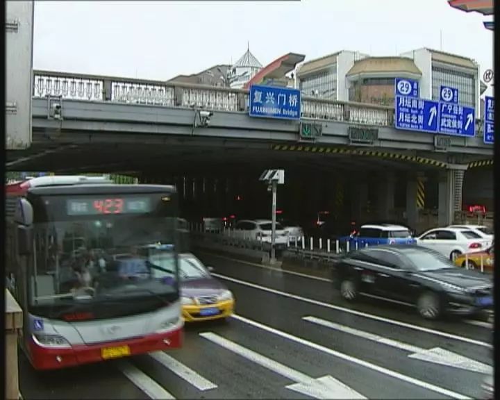 《首都经济报道【关注强降雨天气】北京市排水集团:一旦桥区积水