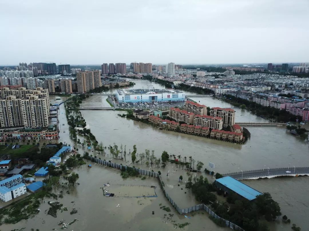 金堂老城区↓ 毗河附近,现代生态水城附近,现