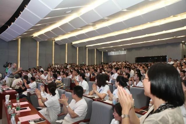 高端学术讲座 | 诺奖得主来省人医揭秘生物节律——生物钟与你的健康