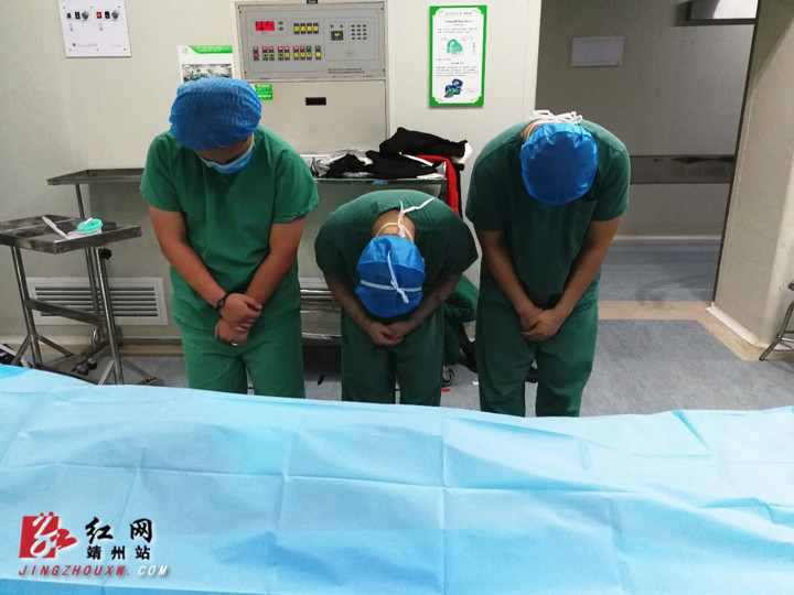 靖州:"赤脚医生"行医三十年 逝后捐器官救三人