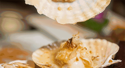 元贝 是华人食用率相当高的食材 是从贝类中的扇贝和明贝 的闭壳肌剥
