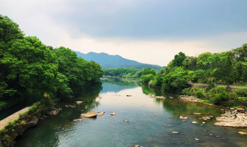 桂林多少人口_桂林山水人民币多少元