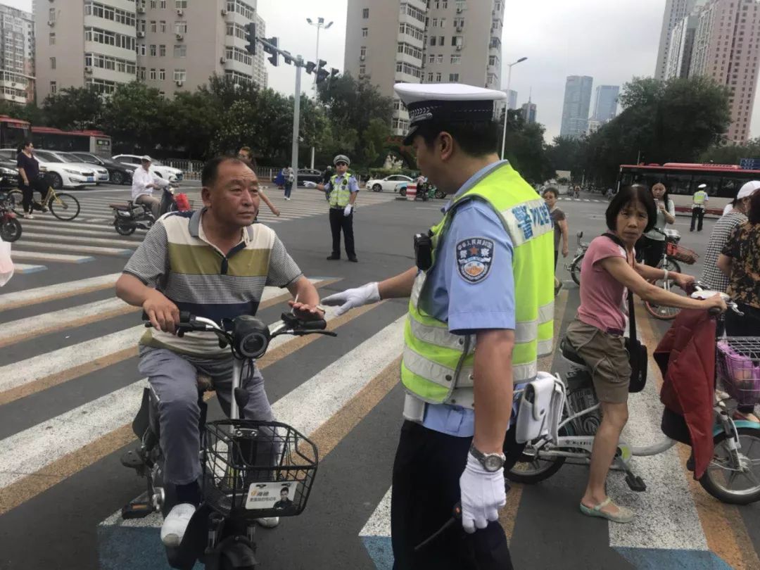 民警对重点人口熟知_重点色布偶(3)