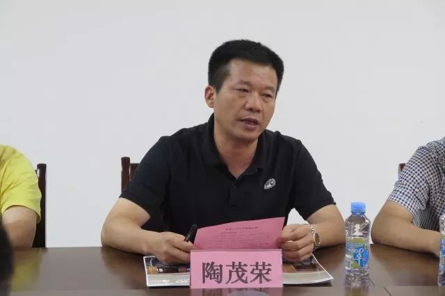 校园动态区纪委书记龚林涛莅临新建二中调研