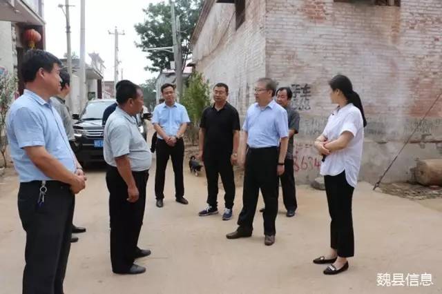 【今日头条】县委书记卢健深入前大磨乡,北皋镇检查指导脱贫攻坚工作