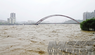 新中国成立以来涪江最大洪峰顺利过境绵阳