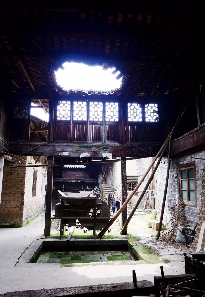 【im电竞】湖南藏着一座民间故宫， 距今600多年，被称为中国第一古村(图36)