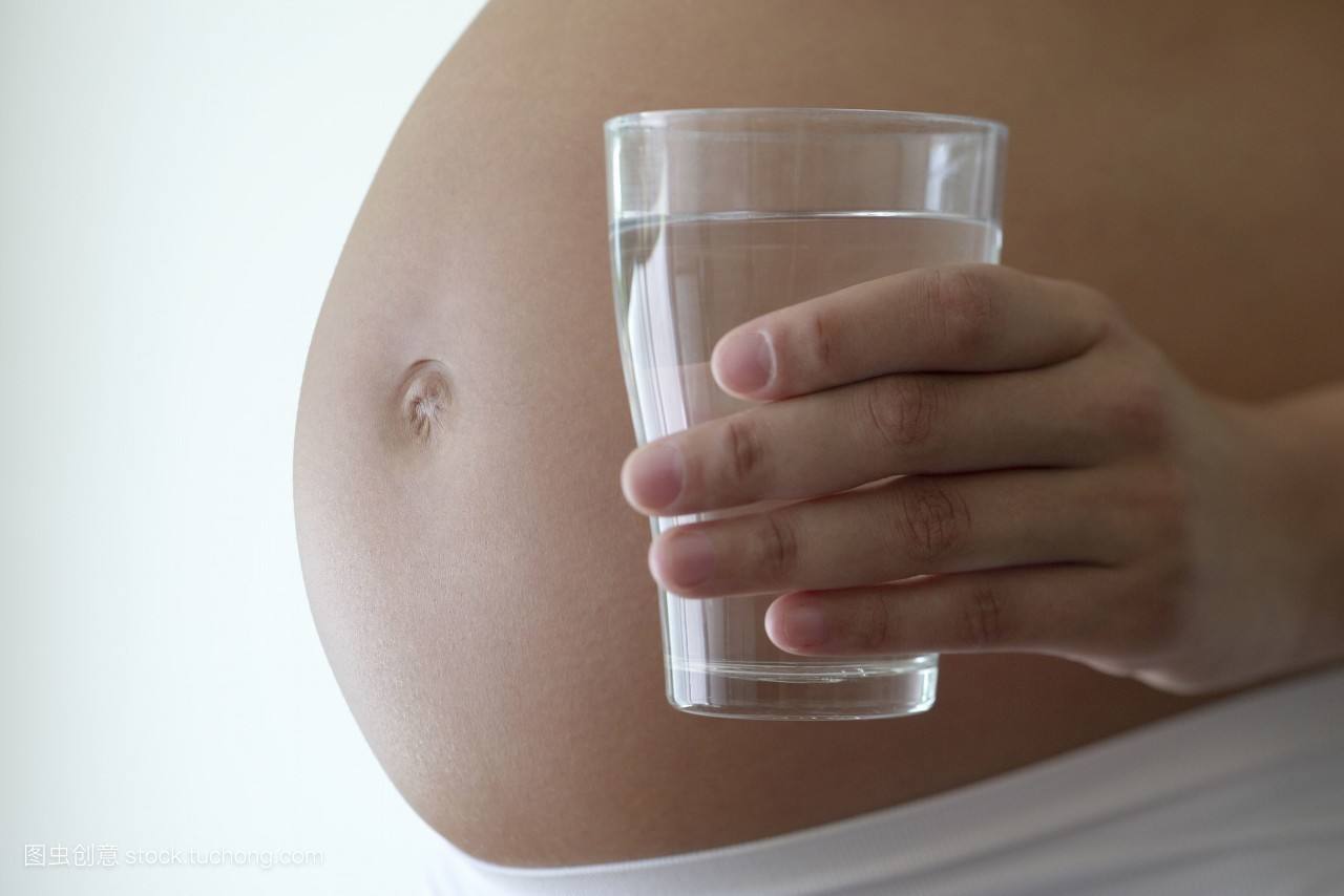怀孕能喝啤酒吗?怀孕喝啤酒对胎儿有什么影响