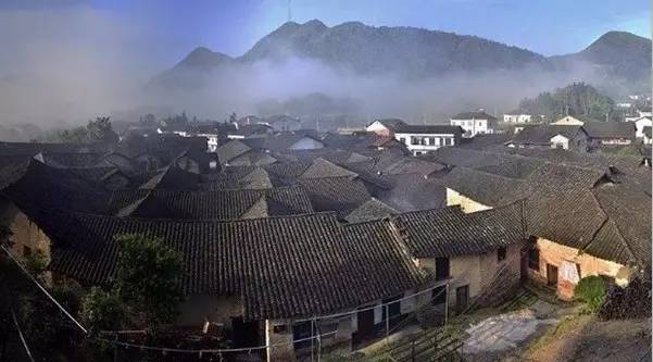 【im电竞】湖南藏着一座民间故宫， 距今600多年，被称为中国第一古村(图7)