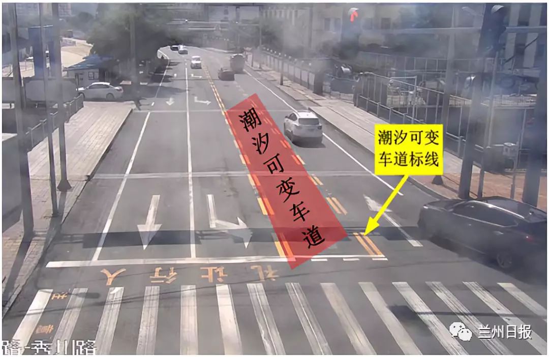 7月12日南滨河路与秀川路东进口潮汐可变车道正式启用