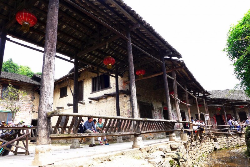 【im电竞】湖南藏着一座民间故宫， 距今600多年，被称为中国第一古村(图11)