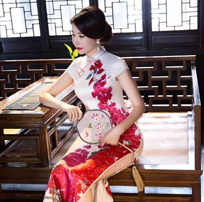 海派旗袍,始于30年代上海.