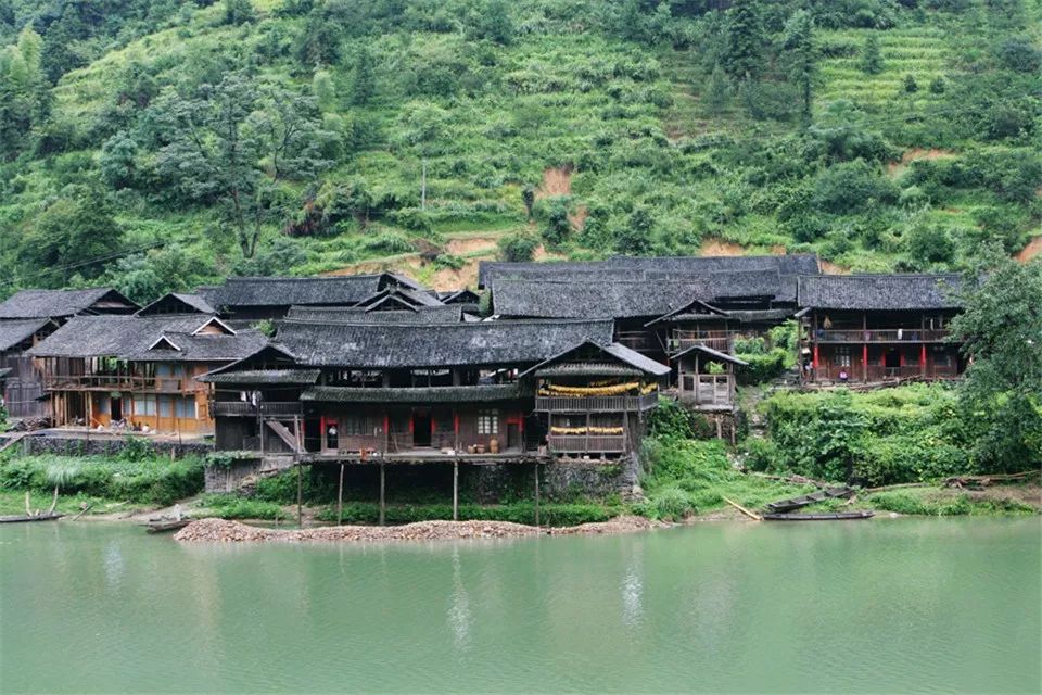 邵阳县茶铺村人口_邵阳县塘渡口龙井村(2)