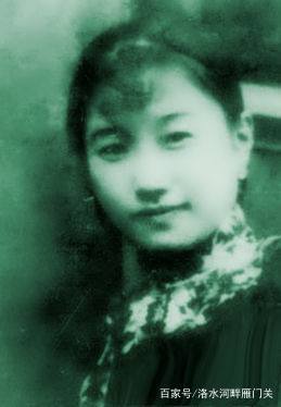 1952年的时候,翁瑞午的老婆陈明榴去世,女儿翁香光,还冲到陆小曼那儿