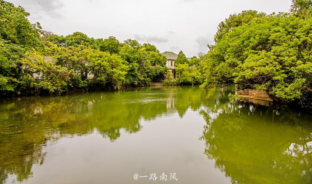 贵阳这条溪美如翻版桂林，外地人印象最深的却是一碗汤粉！-九游会ag真人官网(图4)