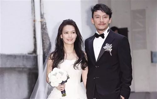 张震和前助理庄雯如,2013年结婚,2015年两人女儿出生.