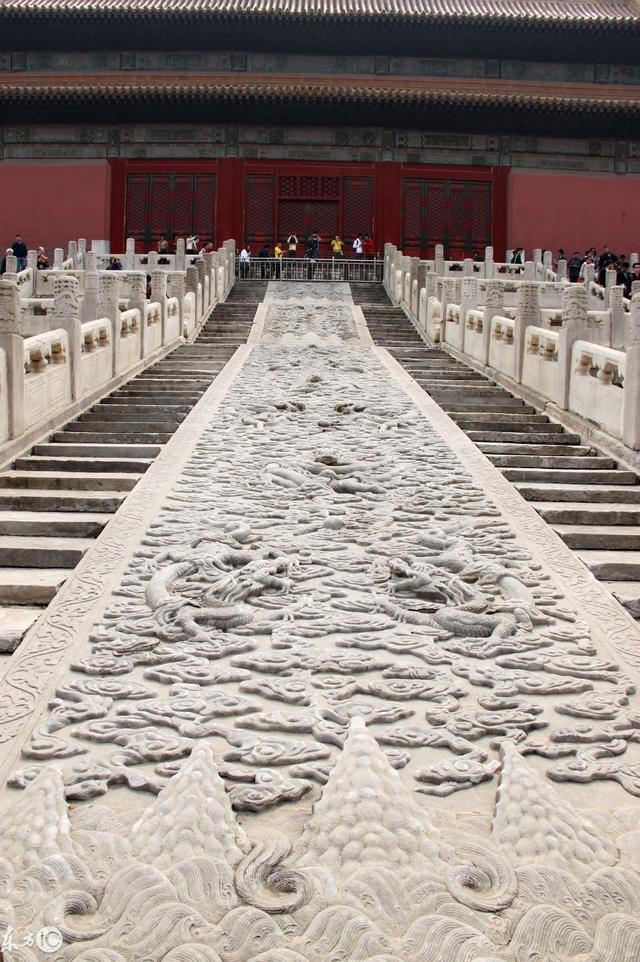 ‘银河娱乐澳门娱乐网站’故宫中最大一块石头，2万人二千头骡马，28天才运到京城(图7)
