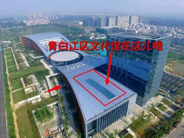 图书馆青白江区图书馆位于区文体中心c区,建筑面积10000平方米,读者