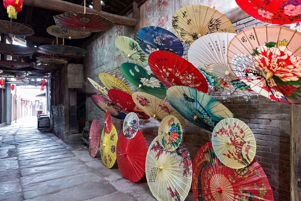 传统手工艺品:油纸伞