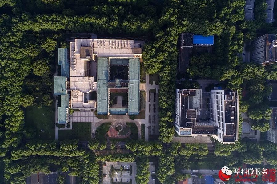 航拍建在森林中的高等学府华中科技大学主校区掠影曾院平摄影