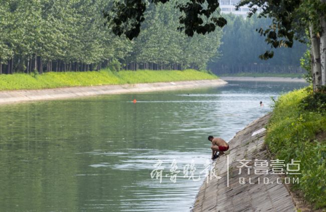 聊城二干渠发生的危险一幕!入夏以来聊城已发生过至少2起悲剧!