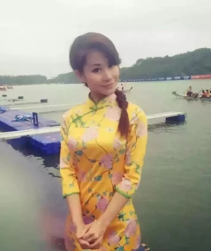 (黎族传统服装)(傣族传统服装)(苗族传统服装)在陈滢眼里,那些能坚持