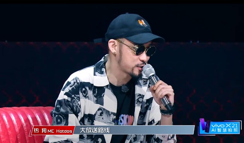 新說唱的參賽rapper都是吃腰間盤長大的嗎？為什麼這麼突出… 娛樂 第49張