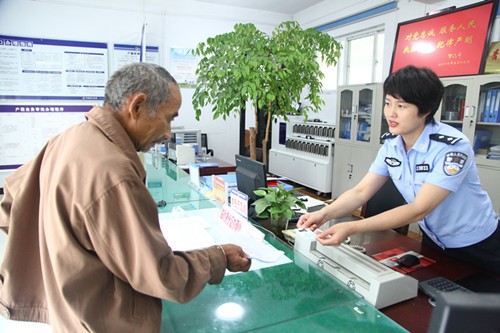 平舆有多少人口_河南平舆一司机酒驾一家六口被拘留,警方公布监控还原真相