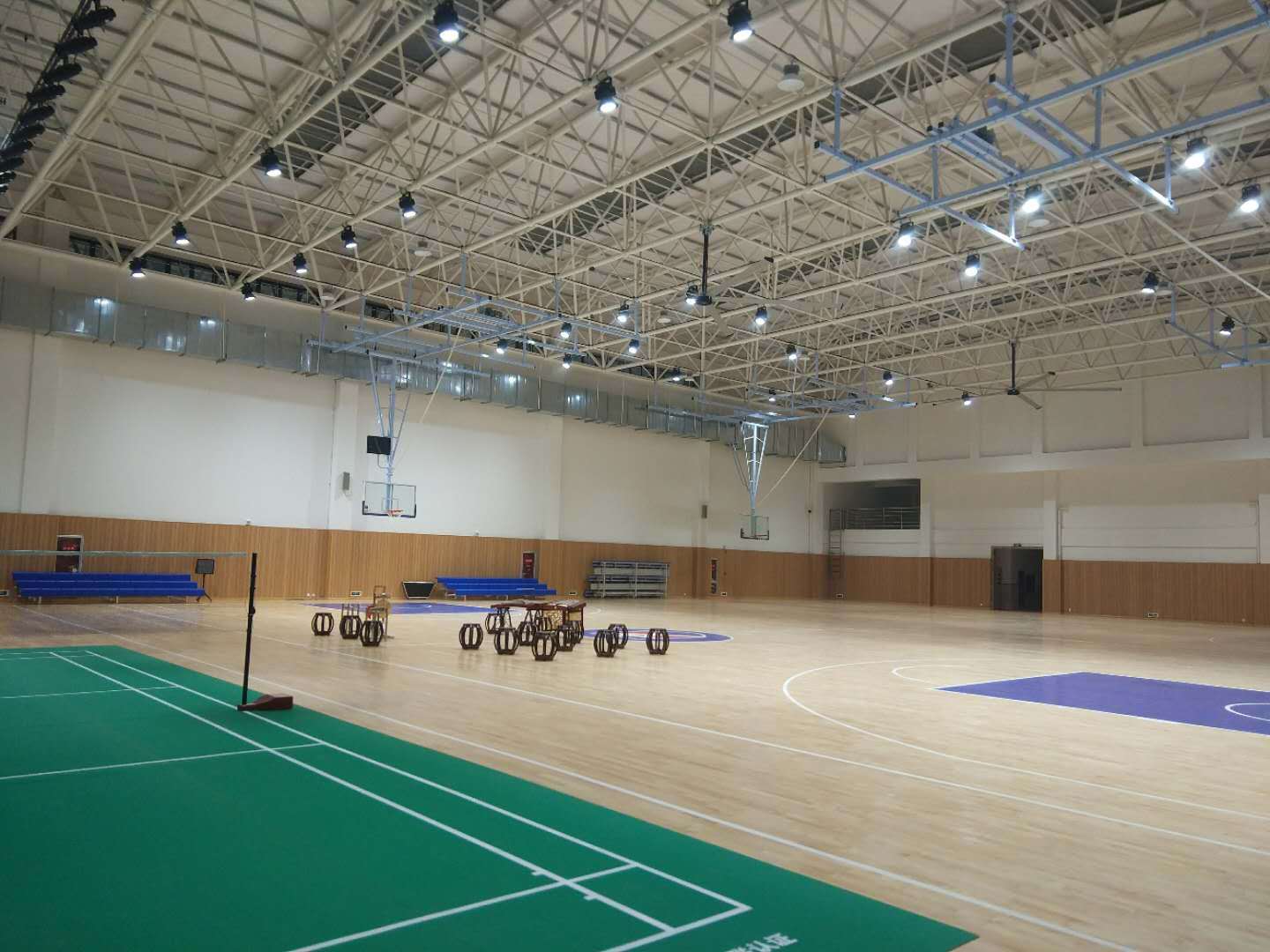 篮球场多大 私人小型篮球场半场_篮球场尺寸可以缩小吗