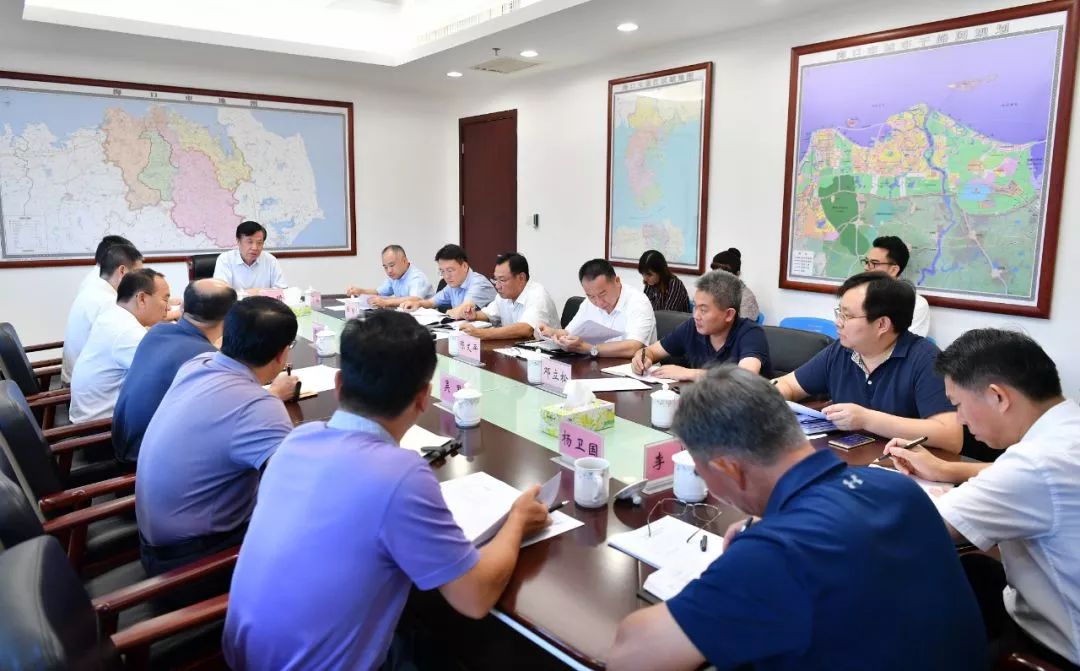 海口江东新区动迁工作领导小组会议强调:把两