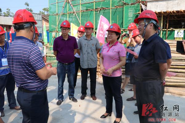 涟源:谢学龙率队督查易地扶贫搬迁集中安置项目建设情况