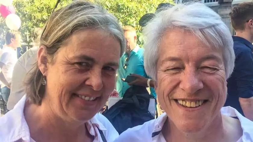 荷兰政界的风流韵事 女同性恋市长彼此相爱并对外公布
