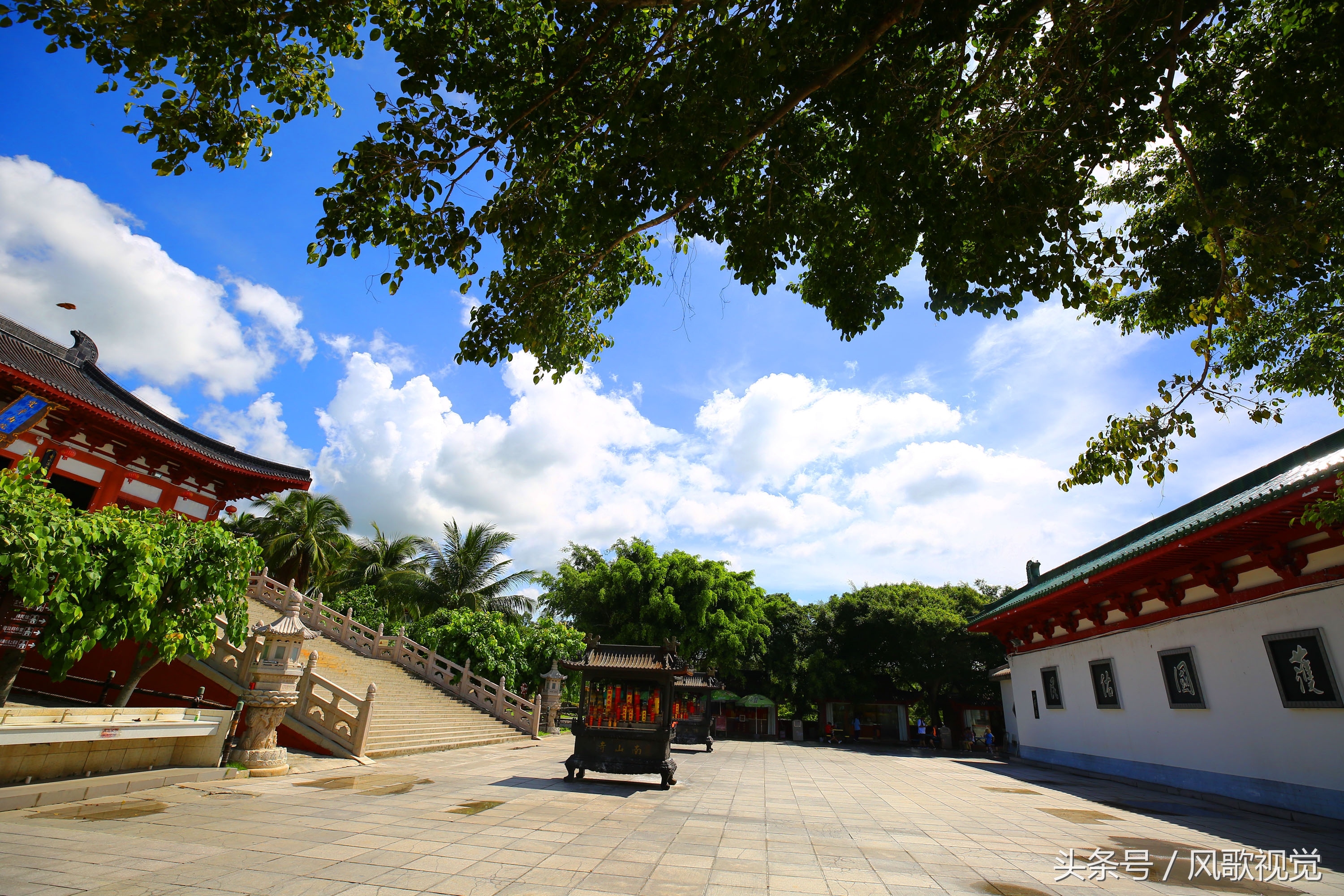 夏日全民旅行记,带你看看中国最南端的佛教寺庙南山寺