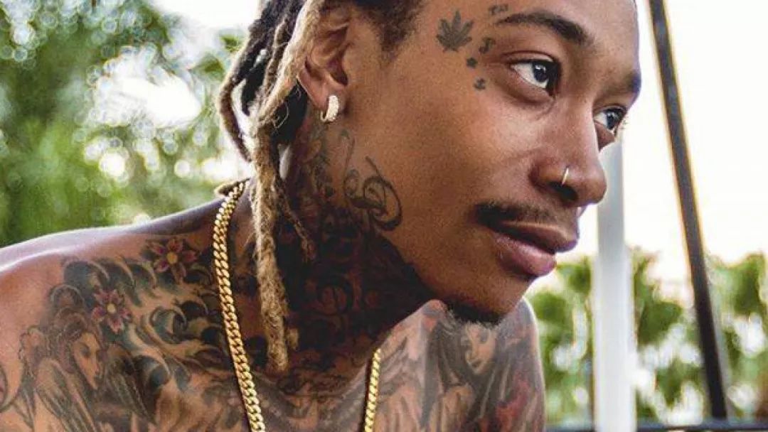 wiz khalifa -《easy》wiz khalifa feat.