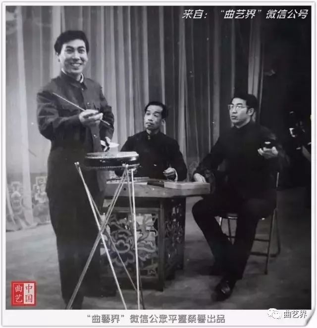 连载天津市曲艺团建团65周年系列曲艺欣赏之六郝德宝缝补精神代代传