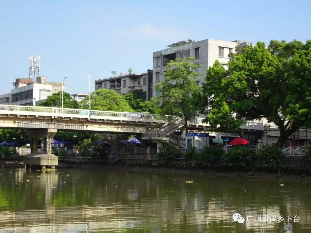 河的东北岸属灵山镇河的西南岸属大岗镇(乡下台 史太郎 摄)灵岗河是