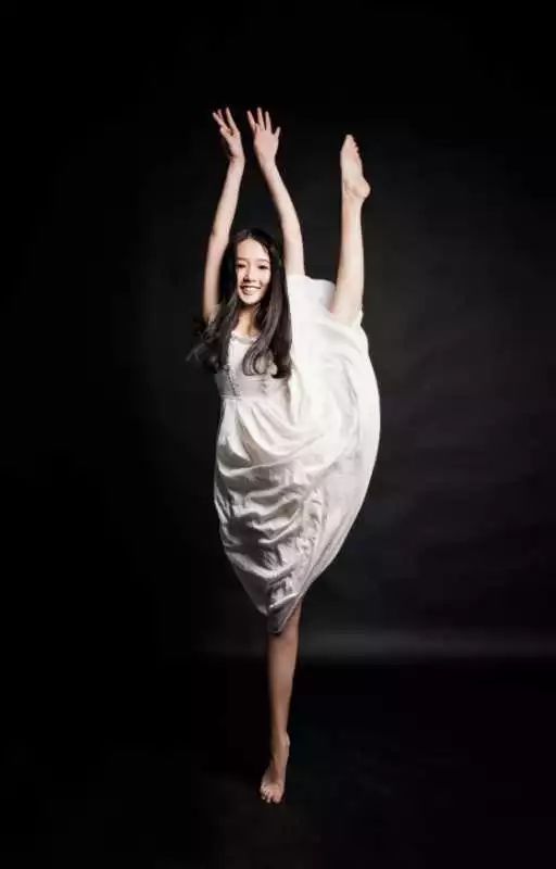 【天天艺术】"乐春塑形——少儿舞蹈基本功及毯功技巧