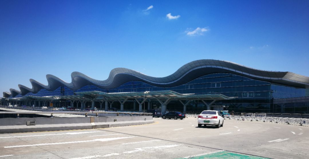 【学术探究】杭州萧山国际机场区域化管理模式下三期工程投运工作设想