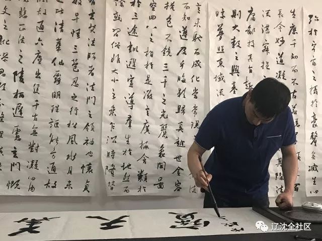 书法大赛名家评委陈洪普小孩子习书胆子可以再大一点