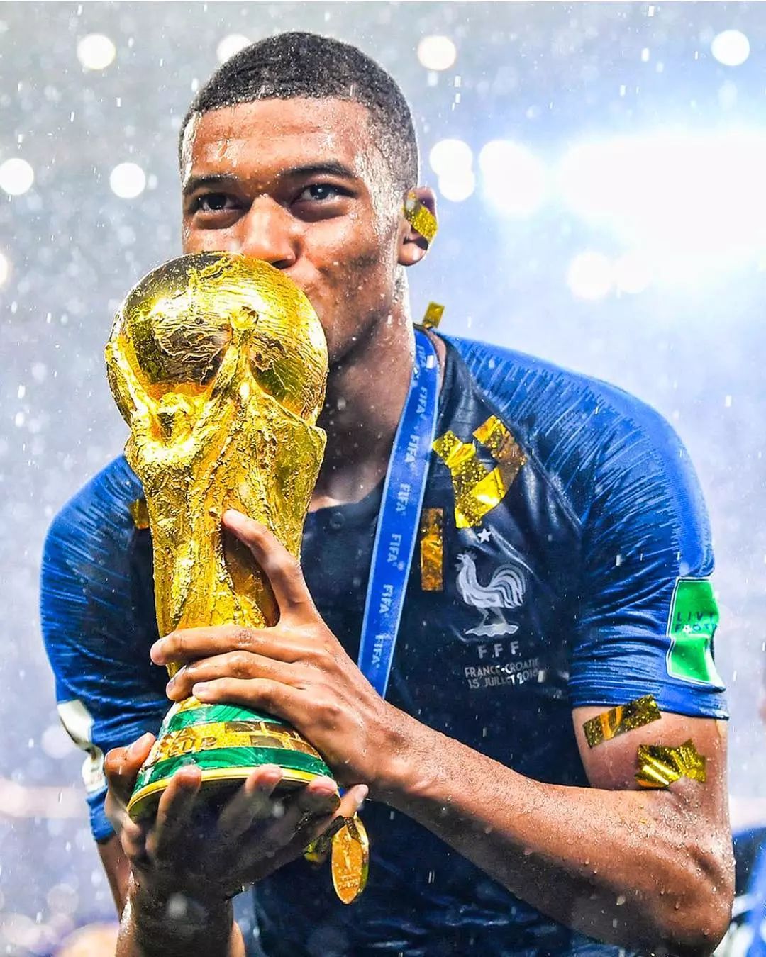 2018年6月30日的世界杯(新时代天才球星姆巴佩，18年世界杯一战封神，未来法兰西第一人)