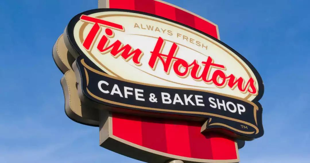 从那之后,tim hortons 家的咖啡和甜甜圈正式出现在每家每户的餐桌上