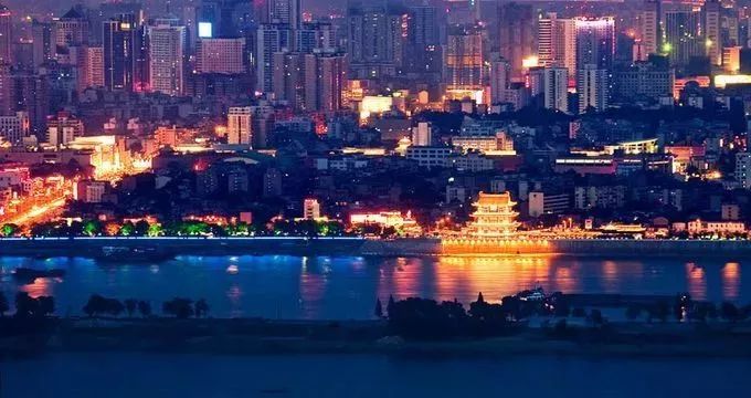 1985年全国gdp沙市_全国一等奖手抄报(3)