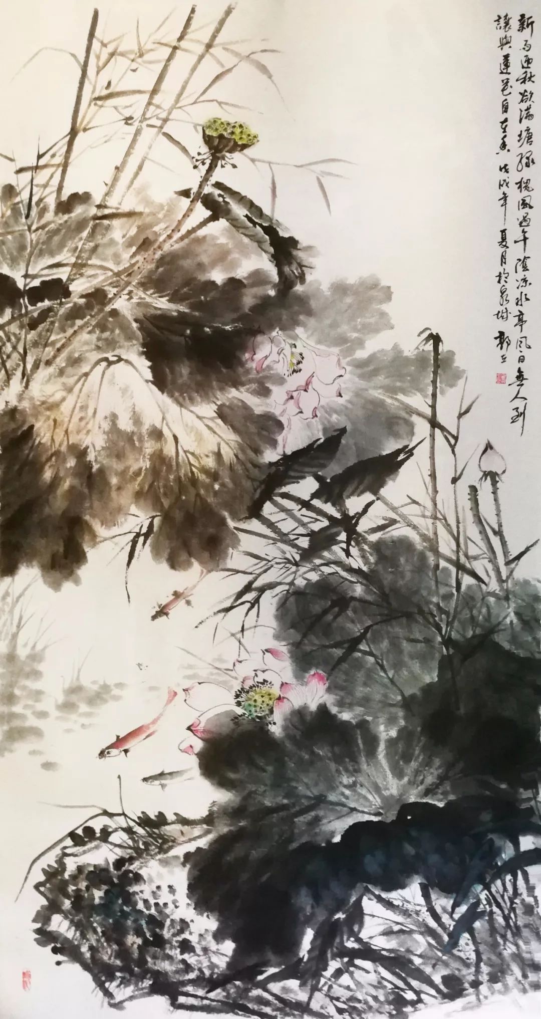 胡英康老师学习中国画,后随画家郭志光老师,雷家民老师研习中国花鸟画